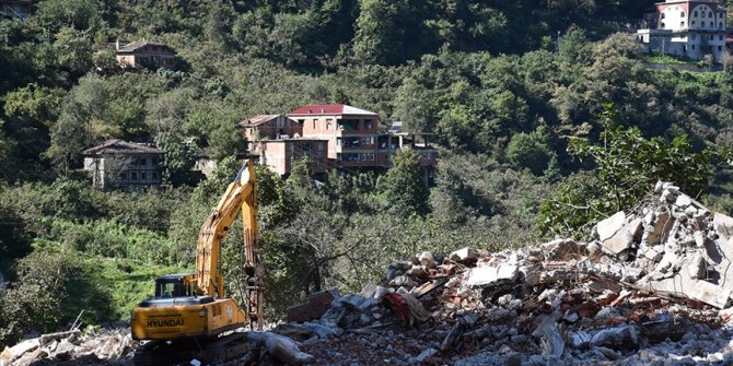 Riskli yapılardan tahliye edilenlere kira yardımı ve banka kredilerine faiz desteği