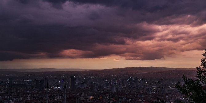 Karadeniz, Akdeniz, İç Anadolu ve Doğu Anadolu'da gök gürültülü sağanak bekleniyor