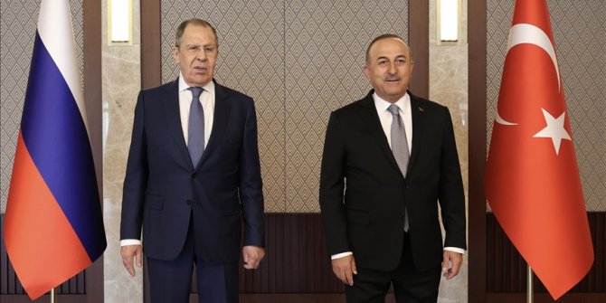 Dışişleri Bakanı Çavuşoğlu, Rus mevkidaşı Lavrov ile görüştü