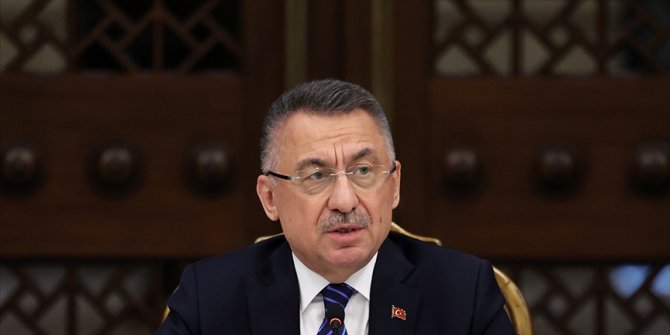 Cumhurbaşkanı Yardımcısı Oktay, şehit öğretmen Şenay Aybüke Yalçın'ı andı