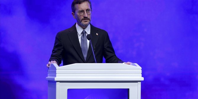 Cumhurbaşkanlığı İletişim Başkanı Altun: Türkiye gibi bir güç, 'metaverse'nin inşa sürecinin parçası olmalı