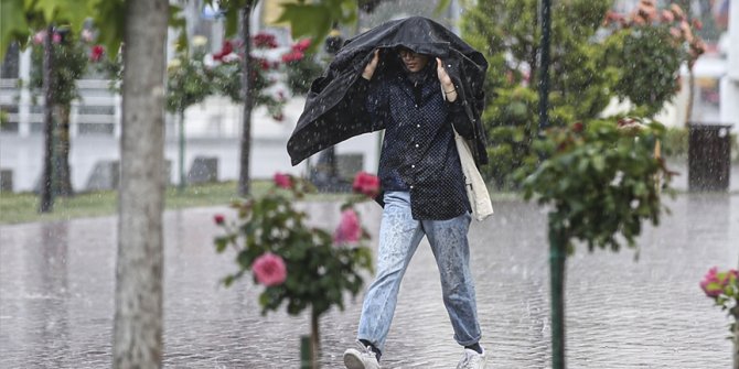 Meteoroloji ve Valilik İstanbul için peş peşe uyardı!