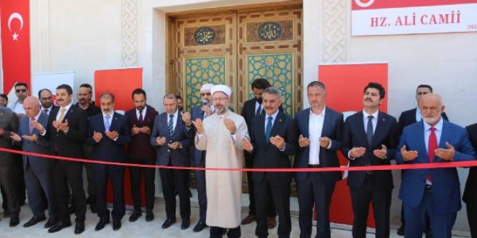 Diyanet İşleri Başkanı Erbaş Tunceli’de cemevi ziyaret etti, Hz. Ali Camisi'nin açılışını yaptı