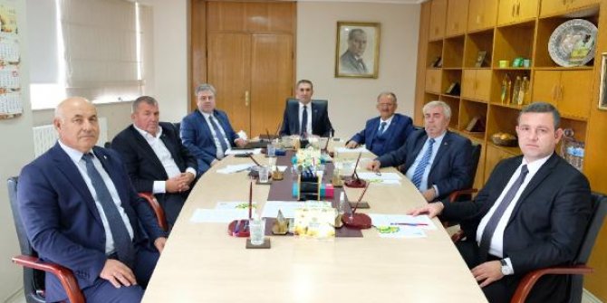 Trakya Birlik, ayçiçeğinde ton başına 1100 lira fiyat farkı verecek