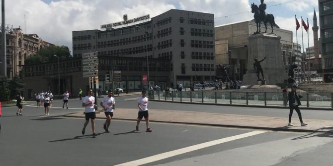 Ankara'da Başkent Kültür Yolu Koşusu düzenlendi