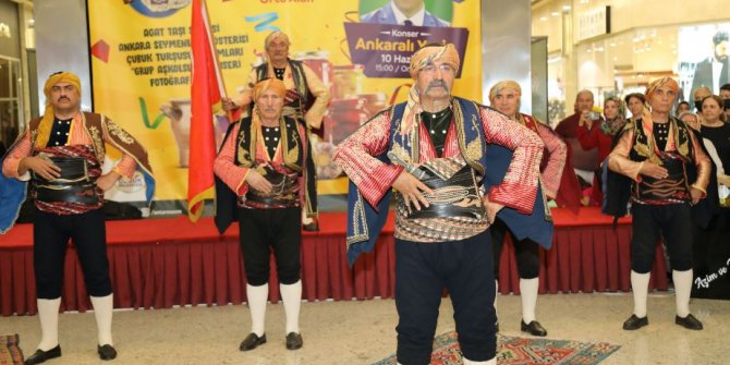 Zarafetin Adı Agat adlı fotoğraf ve obje sergisiyle Çubuk'un tanıtımı yapıldı