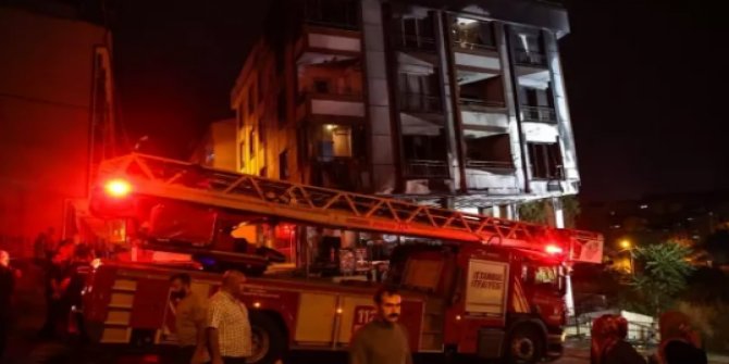 Esenyurt’ta 4 katlı binada çıkan yangın söndürüldü