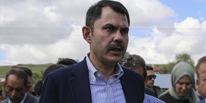 Bakan Kurum, Akyurt'ta incelemelerde bulundu: İvedilikle yeni binaların yapımını gerçekleştireceğiz