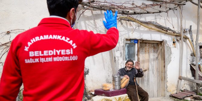 Kahramankazan Belediyesi, ihtiyaç sahiplerine ücretsiz yemek veriyor