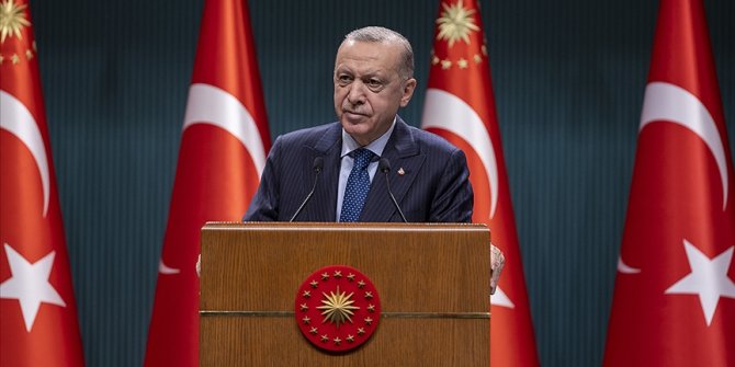 Cumhurbaşkanı Erdoğan, "Filenin Efeleri"ni tebrik etti