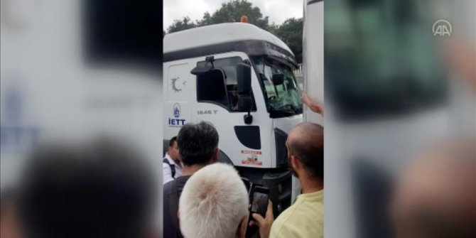 İETT yol yardım aracı, metrobüse çarptı