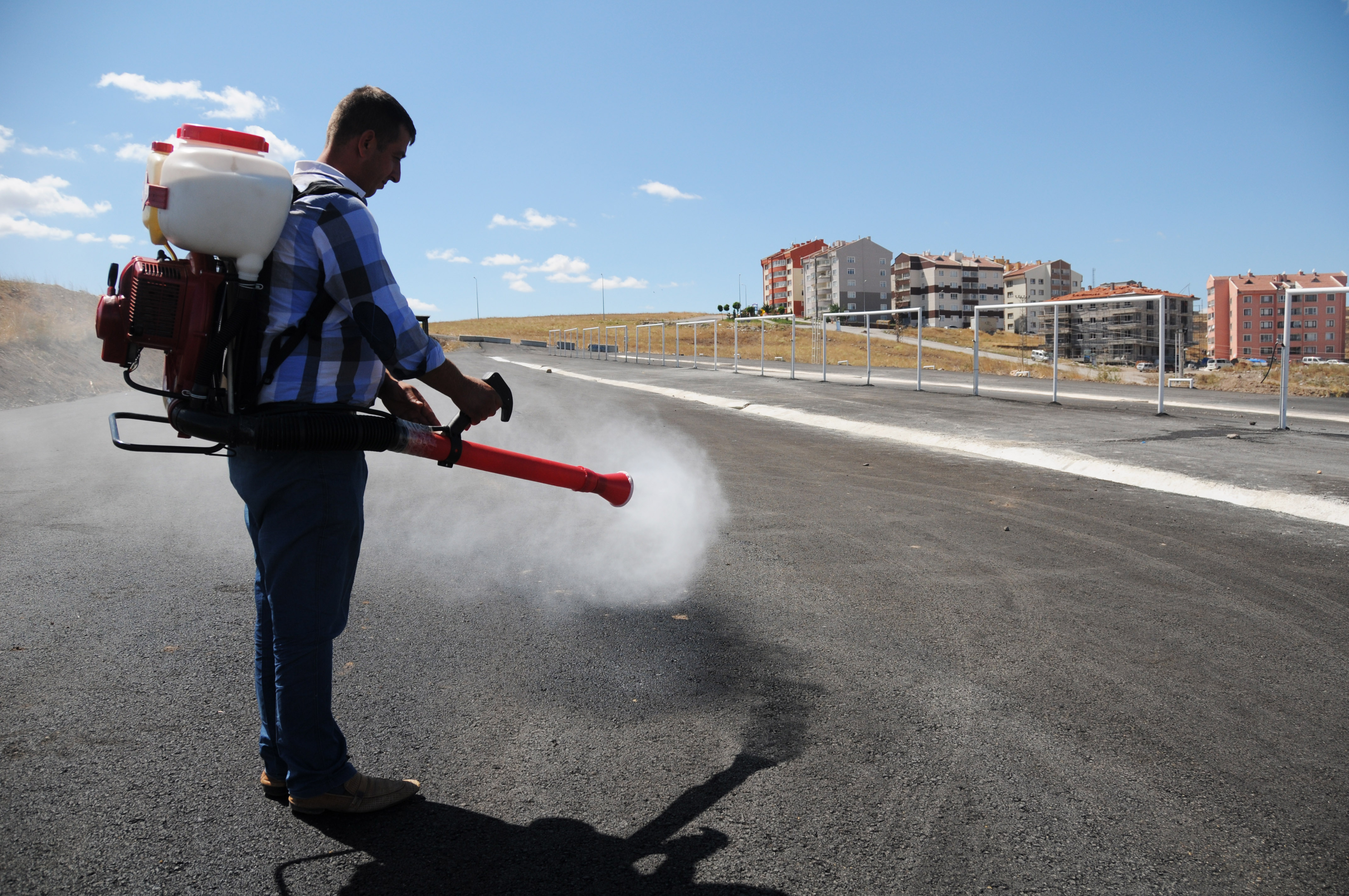 Pursaklar'da Kurban Pazarı Dezenfekte Edildi