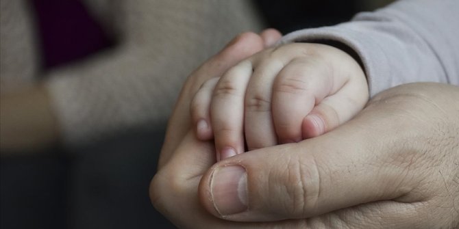 Yaklaşık 9 bin çocuk, koruyucu ailelerin yanında hayata hazırlanıyor