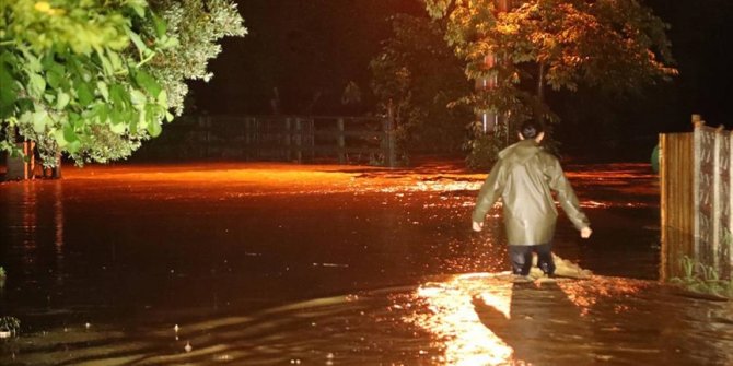 Meteorolojiden Sakarya çevresi için kuvvetli yağış uyarısı
