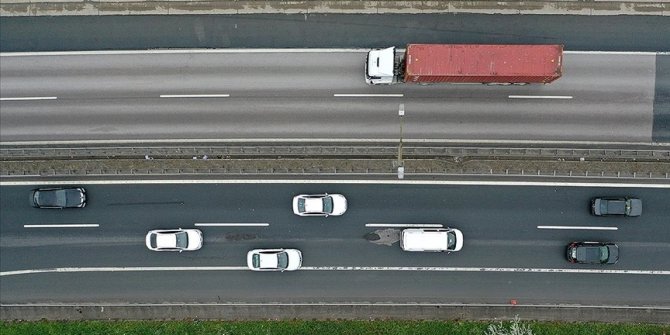 Otoyollarda yeni hız sınırı uygulaması yarın başlıyor