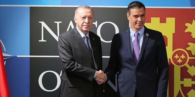 Cumhurbaşkanı Erdoğan, İspanya Başbakanı Sanchez ile bir araya geldi