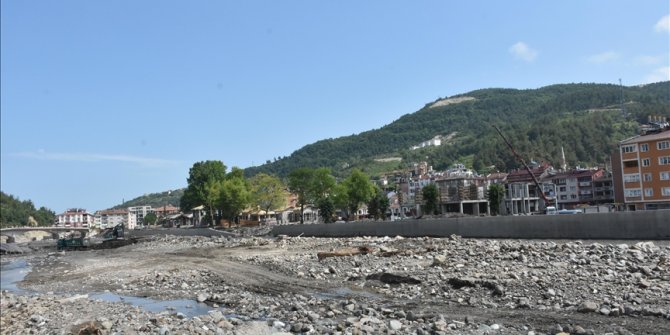 Meteorolojiden 11 il için sarı kod: Rize Valiliğinden sel uyarısı