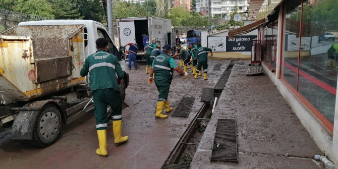 Keçiören'de sel felaketinin izleri siliniyor