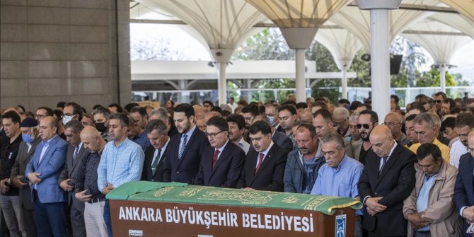 Sağanakta hayatını kaybeden Doğanay son yolculuğuna uğurlandı