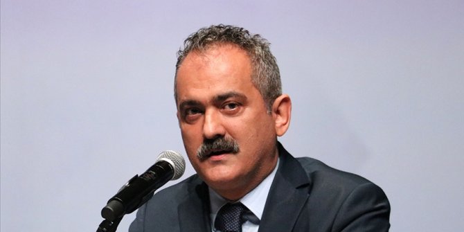 Bakan Özer: 99 alanda öğretmen alımı yapacağız