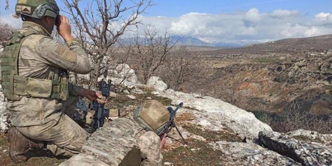 Pençe-Kilit Operasyonu bölgesinde bir asker şehit oldu