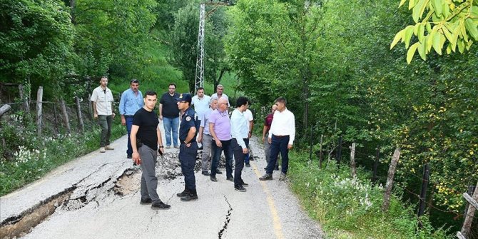 Karabük'te selde zarar gören bölgelerde onarım çalışmaları sürüyor