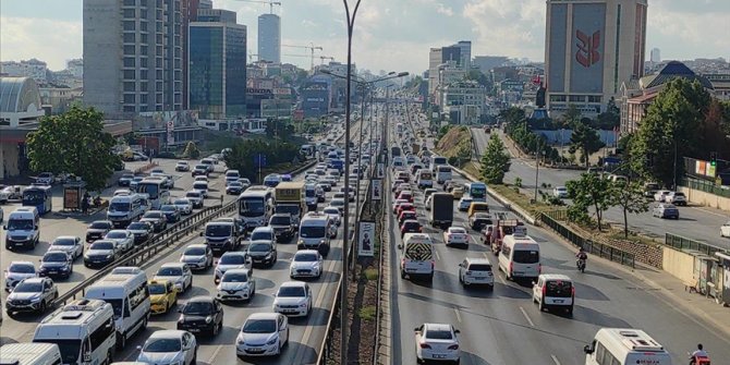 İstanbul trafiğinde bayram tatili öncesinde yoğunluk yaşanıyor