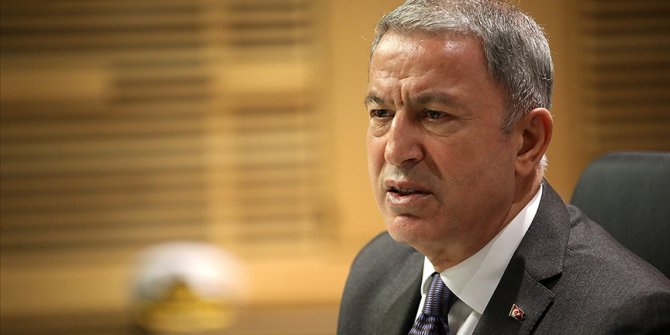 Bakan Akar: Ukrayna limanlarında bekleyen tahılın tahliyesi için görüşmeler yarın İstanbul'da yapılacak