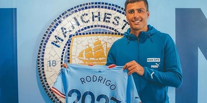 Manchester City, Rodri ile sözleşme yeniledi