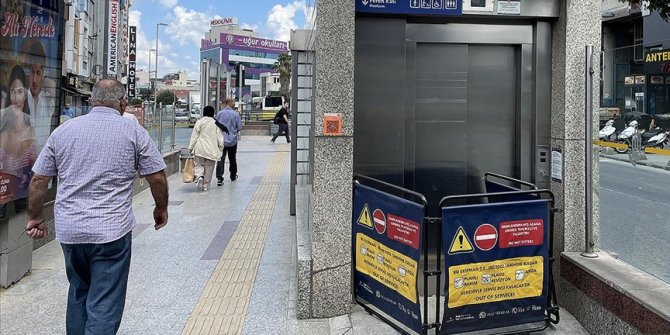 İstanbul'da duraklardaki asansör ve yürüyen merdivenlerin arızalanması vatandaşların tepkisini çekti