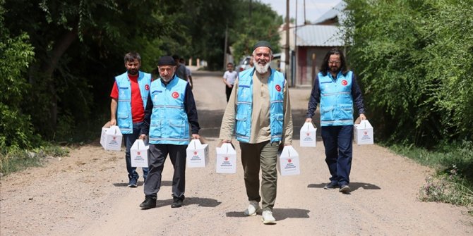 TDV, 22 milyon ihtiyaç sahibine kurban eti ulaştırdı