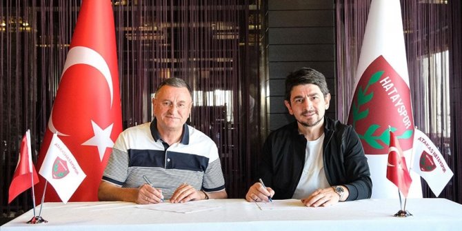 Hatayspor'da sportif direktörlüğe Taner Savut getirildi