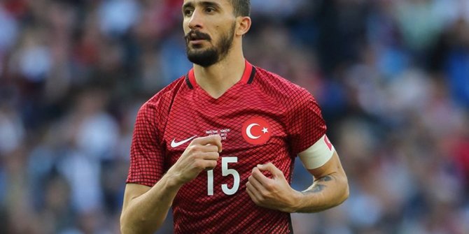 Mehmet Topal kariyerini sonlandırma kararı aldı