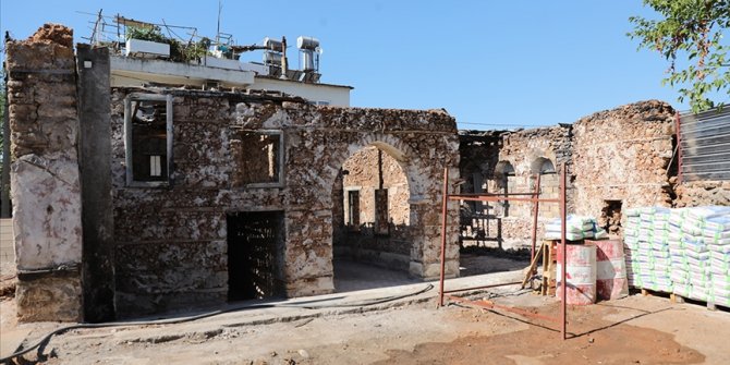 Antalya'da yangında zarar gören tarihi bina Devlet Konuk Evi olacak