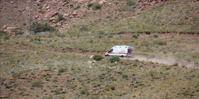Hakkari'de arazi kavgasında 4 kişi öldü, 1 kişi yaralandı
