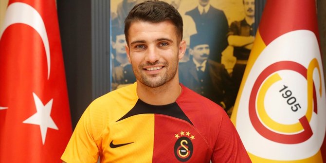 Galatasaray, Fransız futbolcu Dubois ile 3 yıllık sözleşme imzaladı