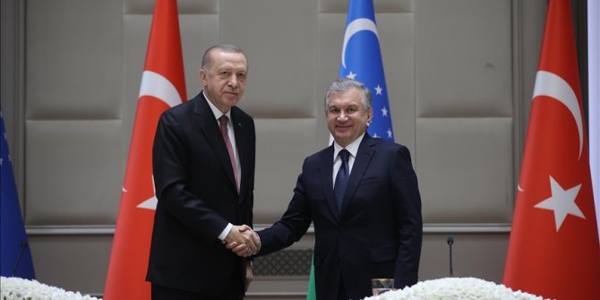 Cumhurbaşkanı Erdoğan, Özbekistan Cumhurbaşkanı Mirziyoyev ile telefonda görüştü