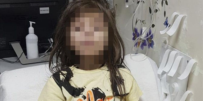 Çöp evde atıkların arasında bulunan çocuk Antalya'da koruma altına alındı