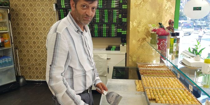 Baklava tamam sıra künefede