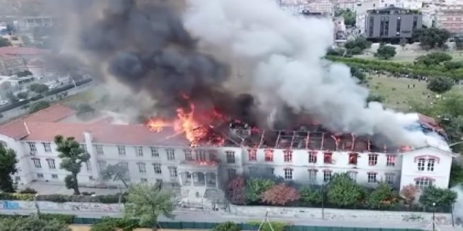 Balıklı Rum Hastanesi'nde korkutan yangın: Tüm hastalar tahliye edildi