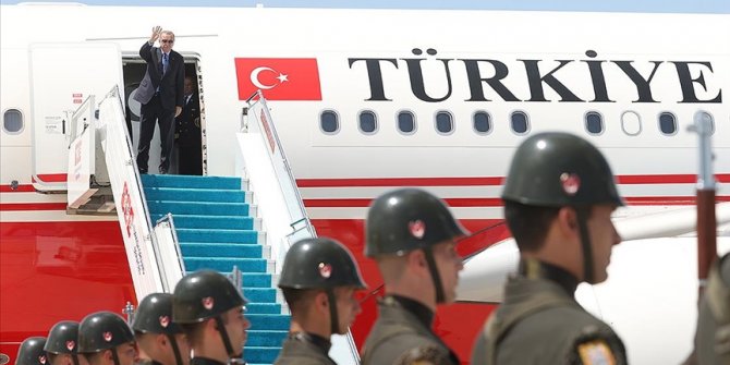 Cumhurbaşkanı Erdoğan Rusya'ya gitti