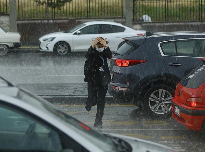 Meteoroloji, AKOM ve AFAD'dan uyarı: Marmara için çok kuvvetli sağanak geliyor