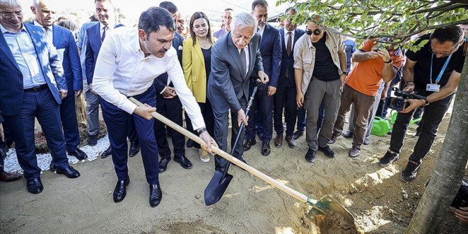 Silivri Millet Bahçesi'nde ilk fidanlar dikildi