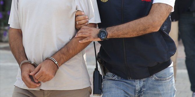 Mersin'de 'Temizleme 2 Operasyonu'nda yakalanan 5 şüpheli adliyede
