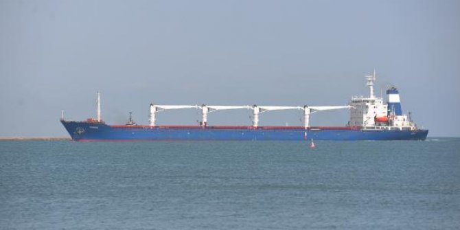 Tahıl yüklü gemi Mersin Limanı'na geldi