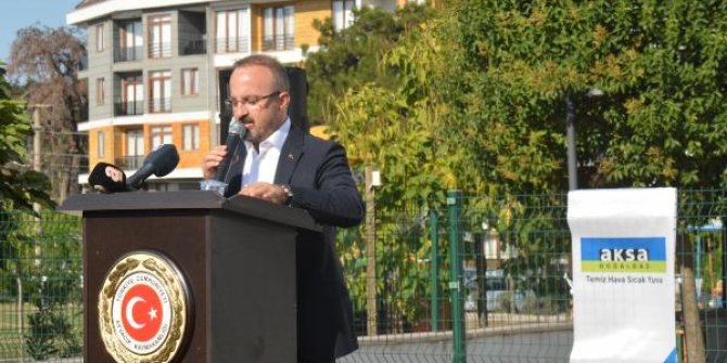 AK Parti'li Turan: Bu ülkenin birlik ve beraberliğine hep beraber omuz vermek zorundayız