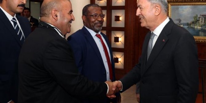 Bakan Akar, Libya Yüksek Devlet Konseyi Başkanı el-Mişri ile görüştü