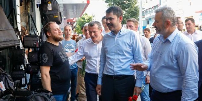 Bakan Kurum: Sosyal medya belediyeciliği yapmaktan öteye geçmediler