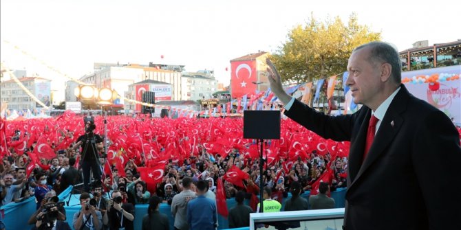 Erdoğan: İstanbul'da 300 bin konutu dönüştürerek tarihi bir başarıya imza attık