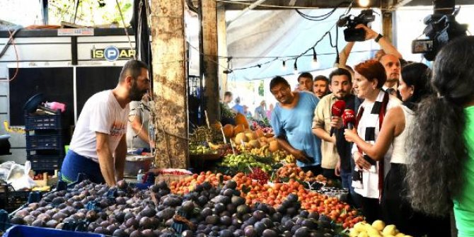 Meral Akşener Beşiktaş ve Kağıthane'de esnafı ziyaret etti